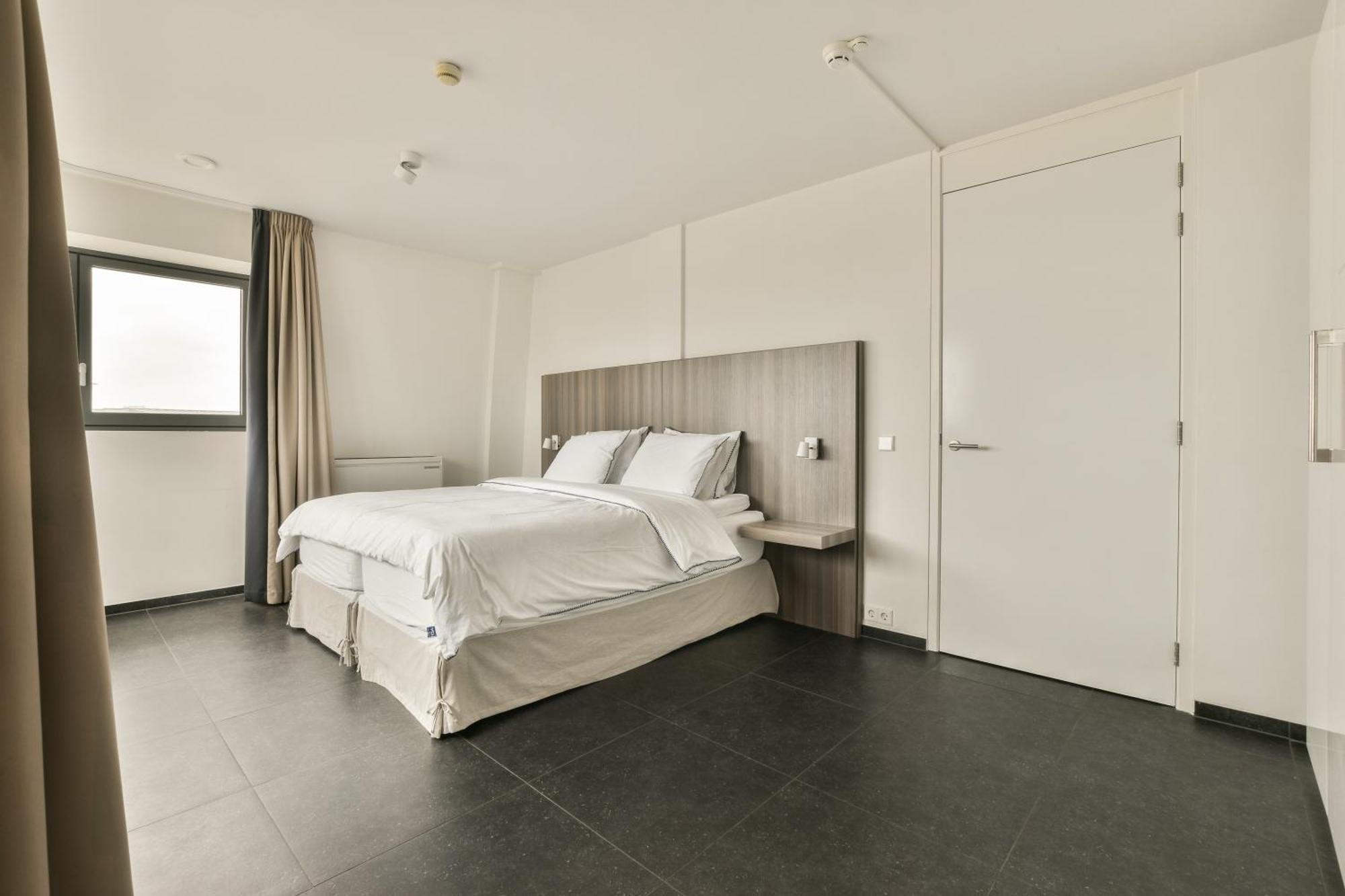 Appartement Met Frontaal Zeezicht In Блумендал Екстериор снимка